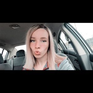 Meet your Posher, Baileyana